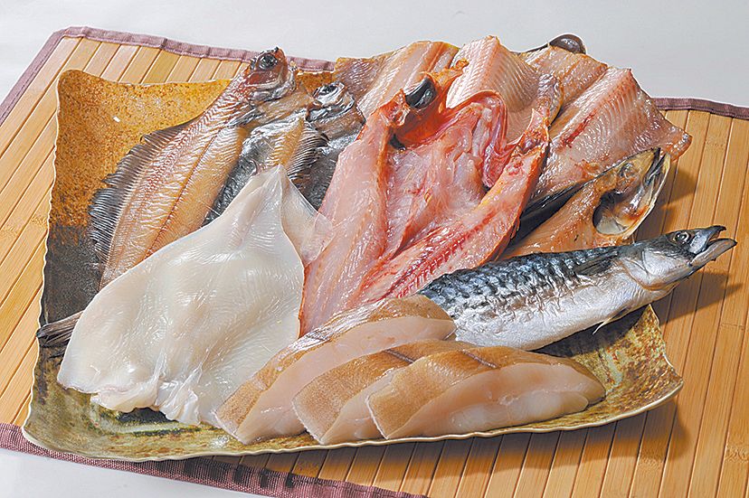 有限会社かすがぐっと むつ湊店